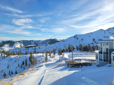 Palisades Tahoe thumb 8